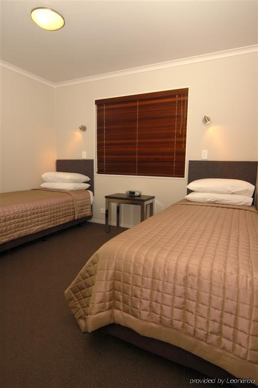 Aveda Motor Lodge Pukekohe Δωμάτιο φωτογραφία