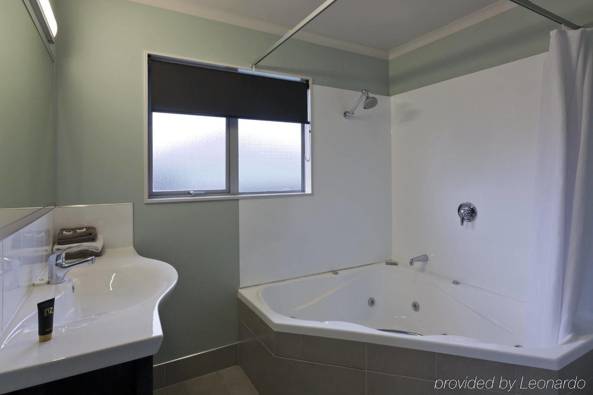 Aveda Motor Lodge Pukekohe Δωμάτιο φωτογραφία